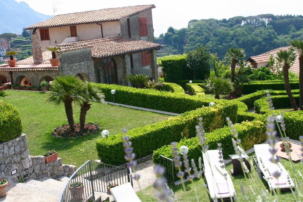 Villa Minuta Скала Екстериор снимка