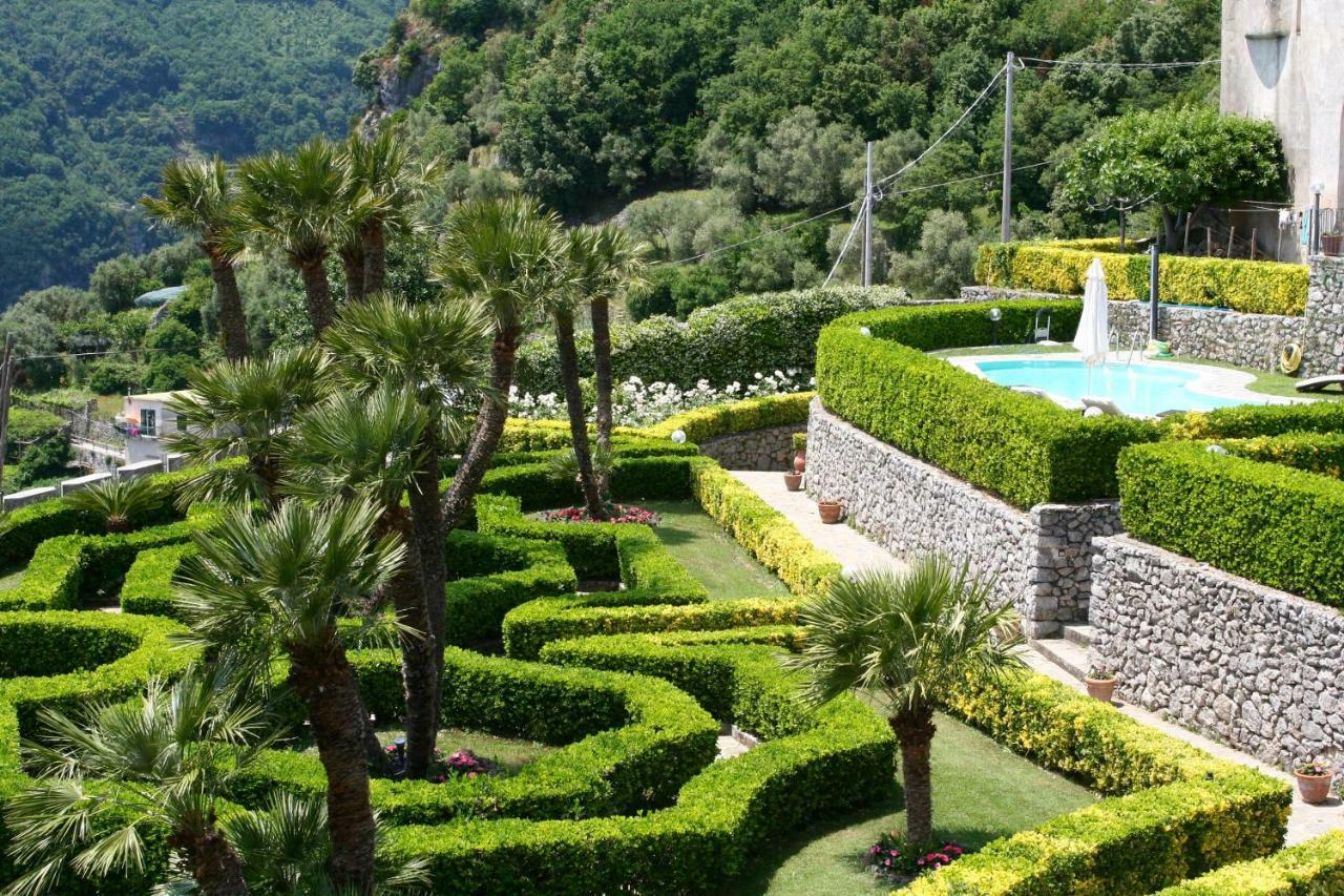 Villa Minuta Скала Екстериор снимка